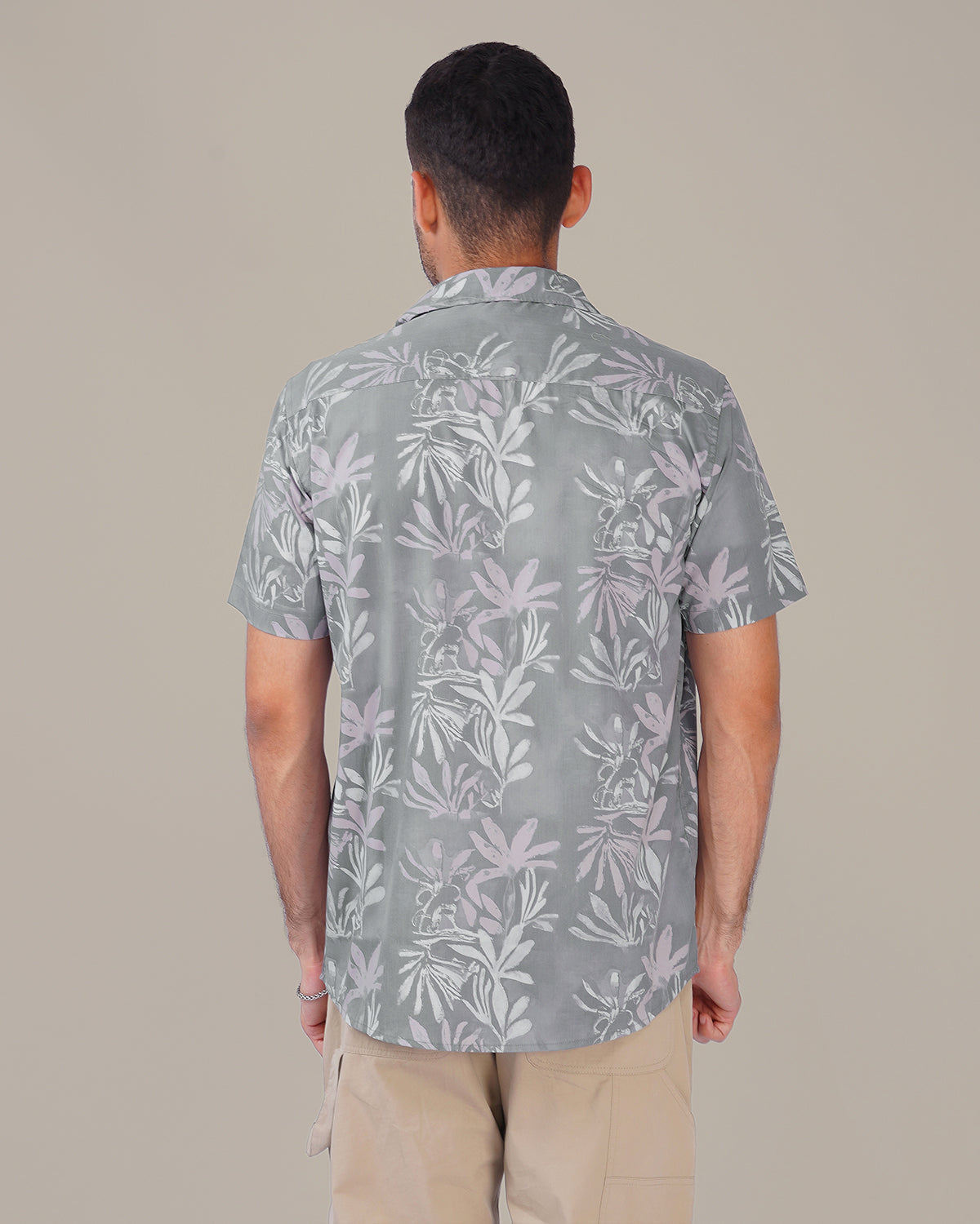 Light Gray Floral Polyester Blend Short Sleeve Shirt