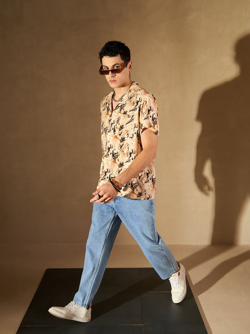 Middle Blue Baggy Jeans