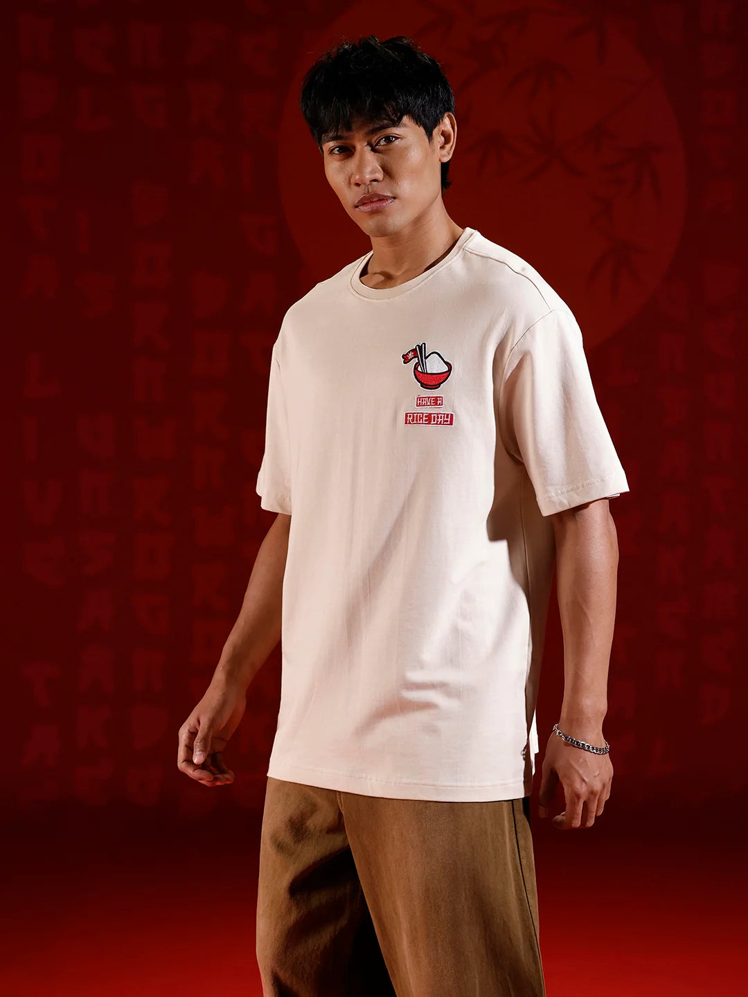 Playful ramen embroidered oversized tshirt | Beige