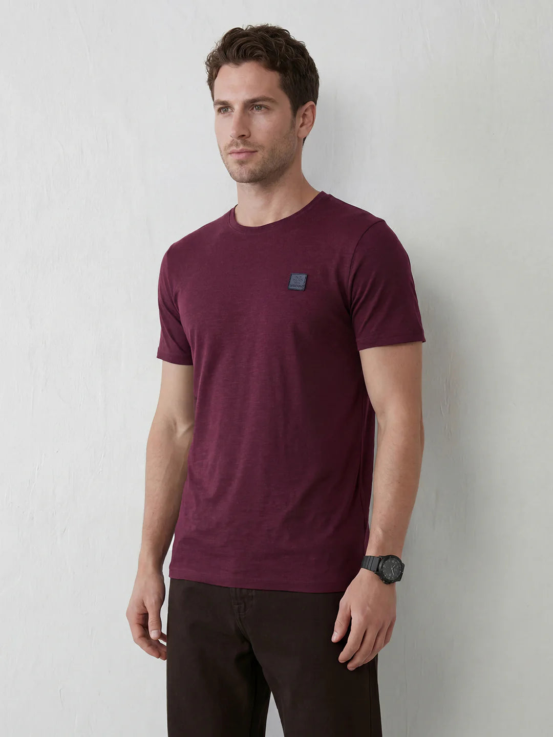 Slub Cotton Slim Fit Tee | Maroon