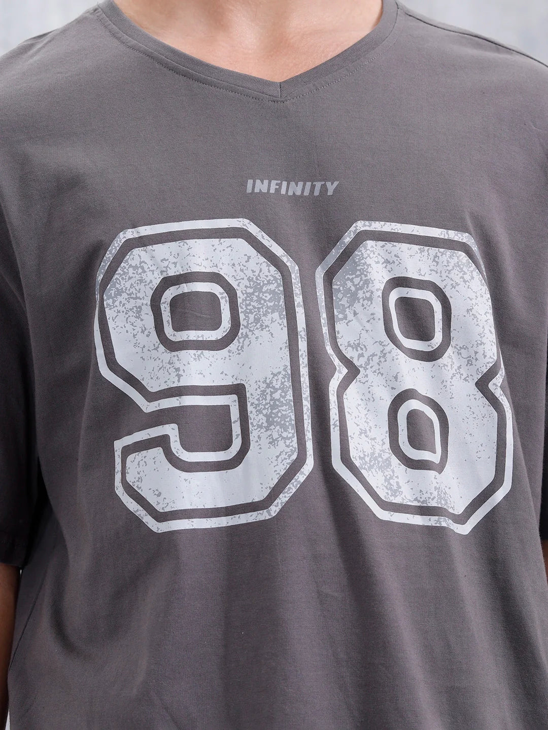 Casual Men Sporty Look Oversized Fit Tee With Print | Grey