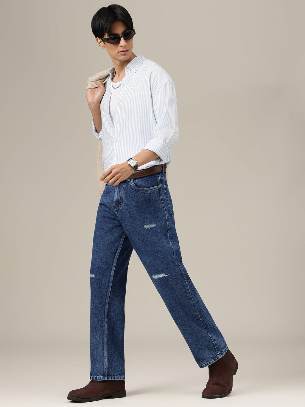 Distressed Light Faded Baggy Jeans