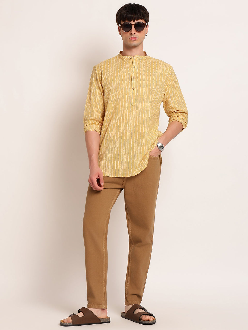 Men Clean Look Mom Fit Jeans