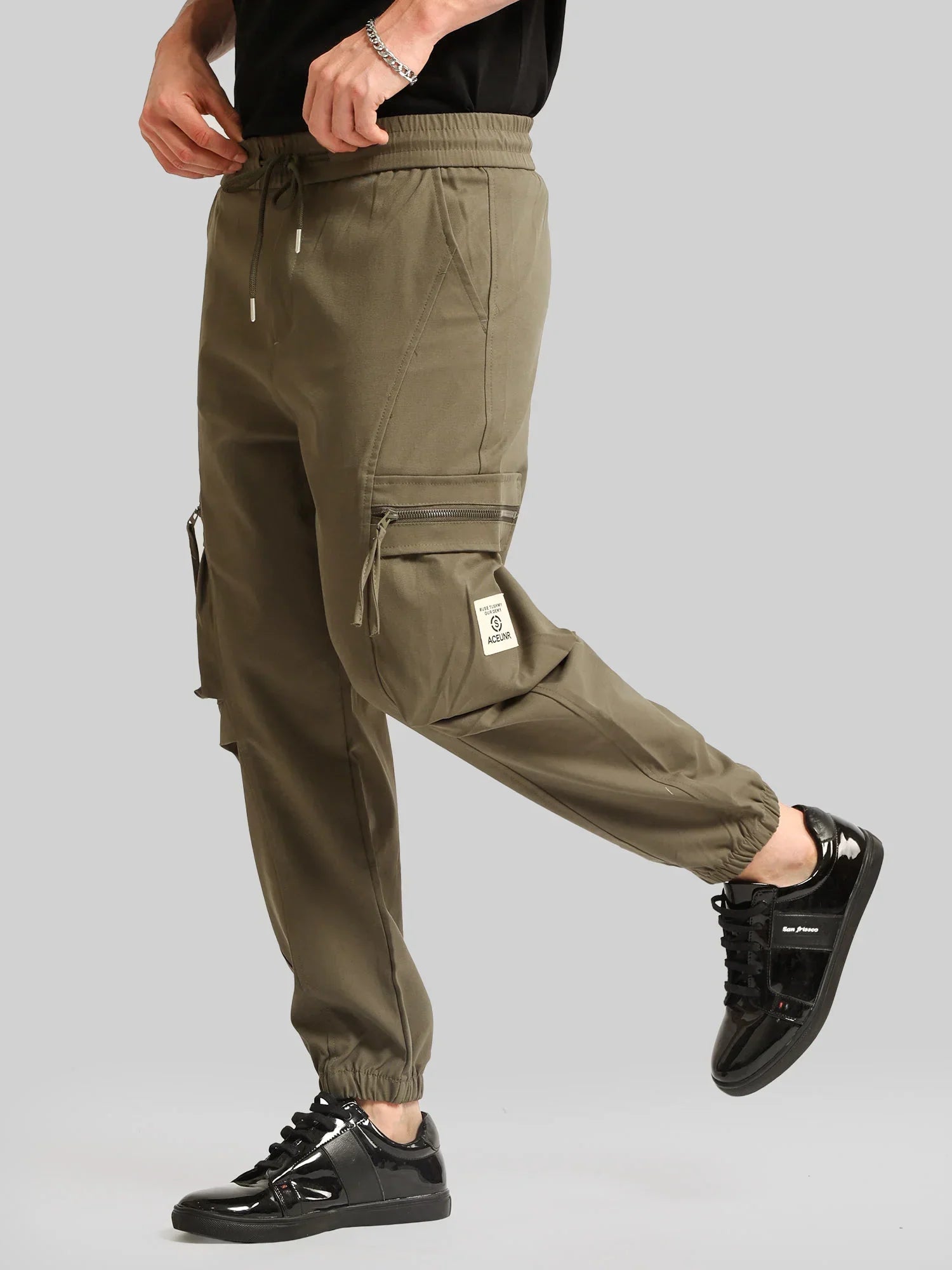 Green Cargo Pant with Side Patch Pocket