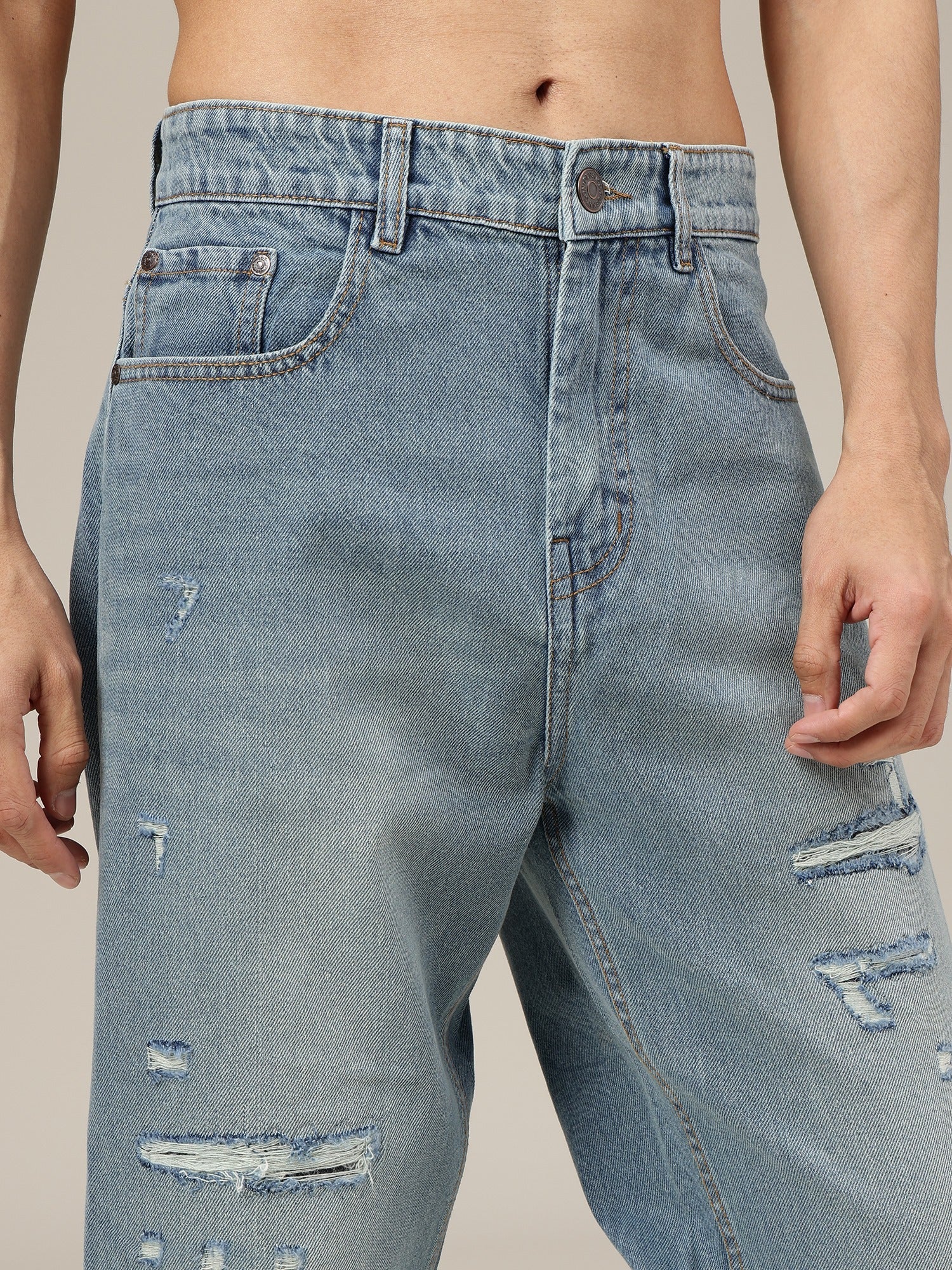 Baggy Fit Distressed Jeans